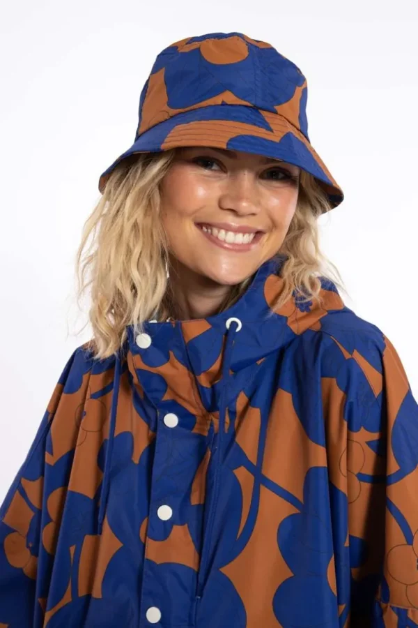 Danefæ Danebucket Rain Hat Occer/Royal Blue BLOOM BOOM | Dame Huer | Regnfrakker
