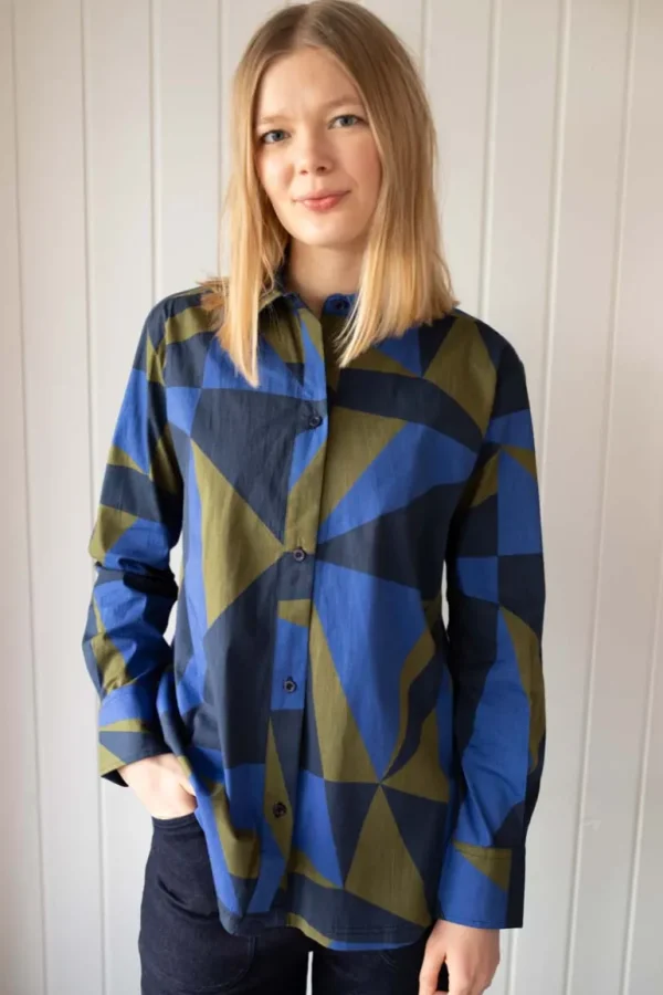 Danefæ Daneclassic Poplin Aop Shirt Deep Blue TRIANGULATE | Dame Skjorter
