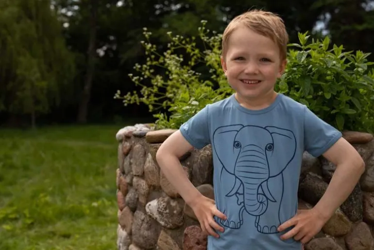 Danefæ Dyrhide T Porcelaine OUTLINE ELEFANT | Børn T-shirts