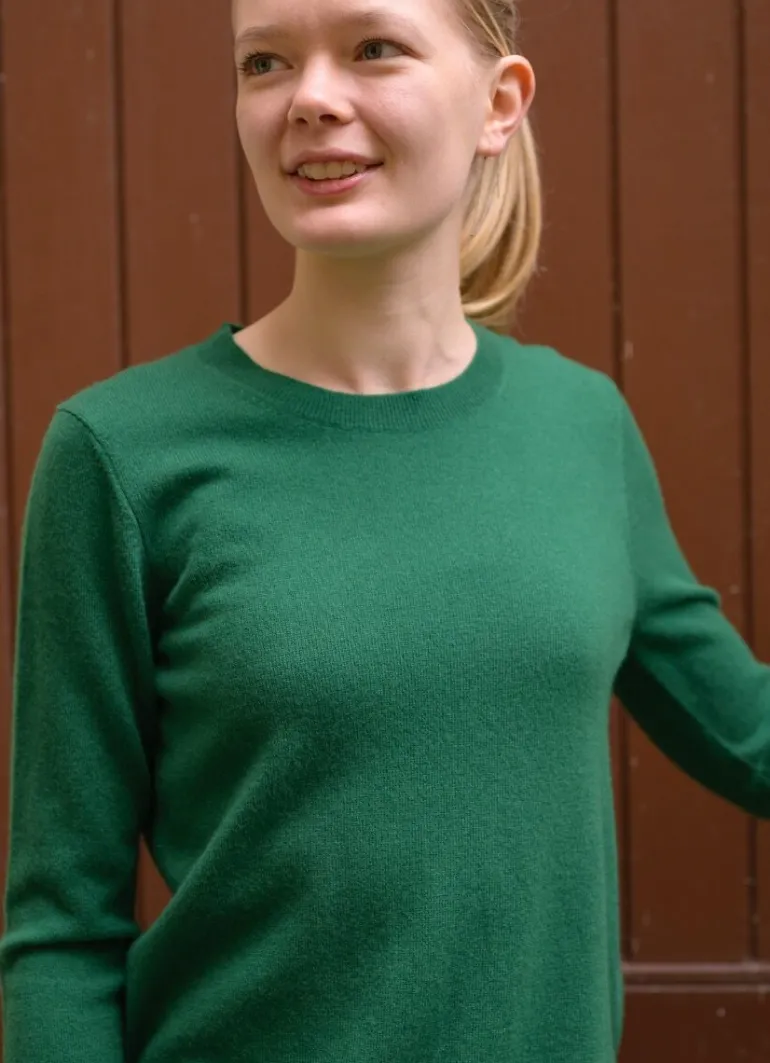 Danefæ ESS - Cashmere Kiss Sweater Tennis Green | Dame Strik