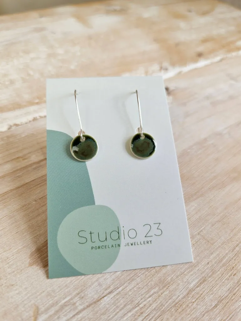 Danefæ Studio 23 Circle Drop Earring Pair Olive | Dame Smykker