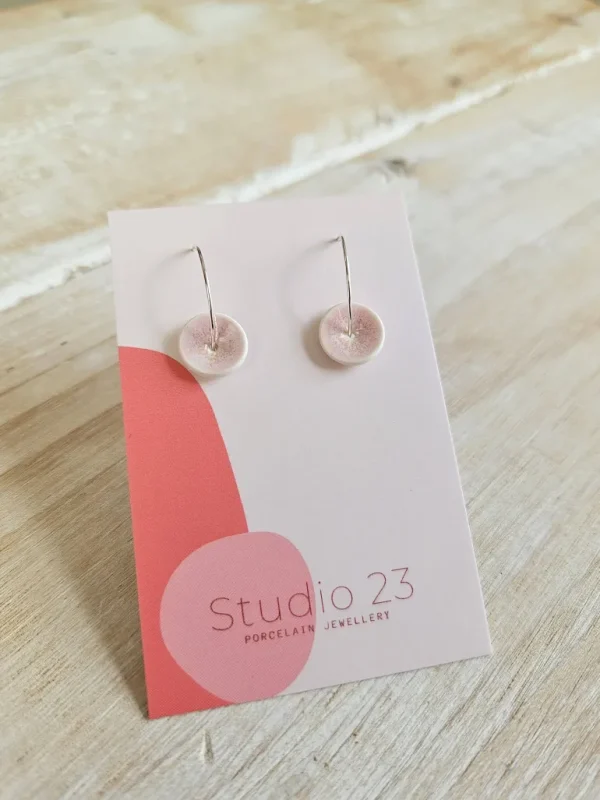 Danefæ Studio 23 Curved Drop Earring Pair Blush Pink | Dame Smykker