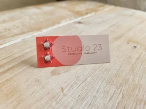 Danefæ Studio 23 Star Stud Earring Pair Raspberry | Dame Smykker